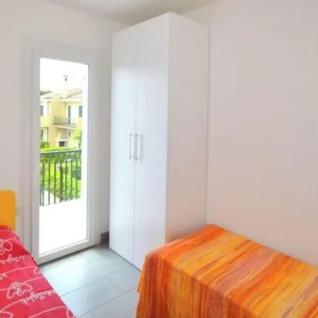 Terraced House With Private Garden