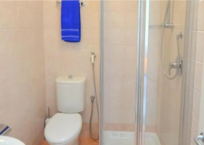 Terraced House With Private Garden Villa *